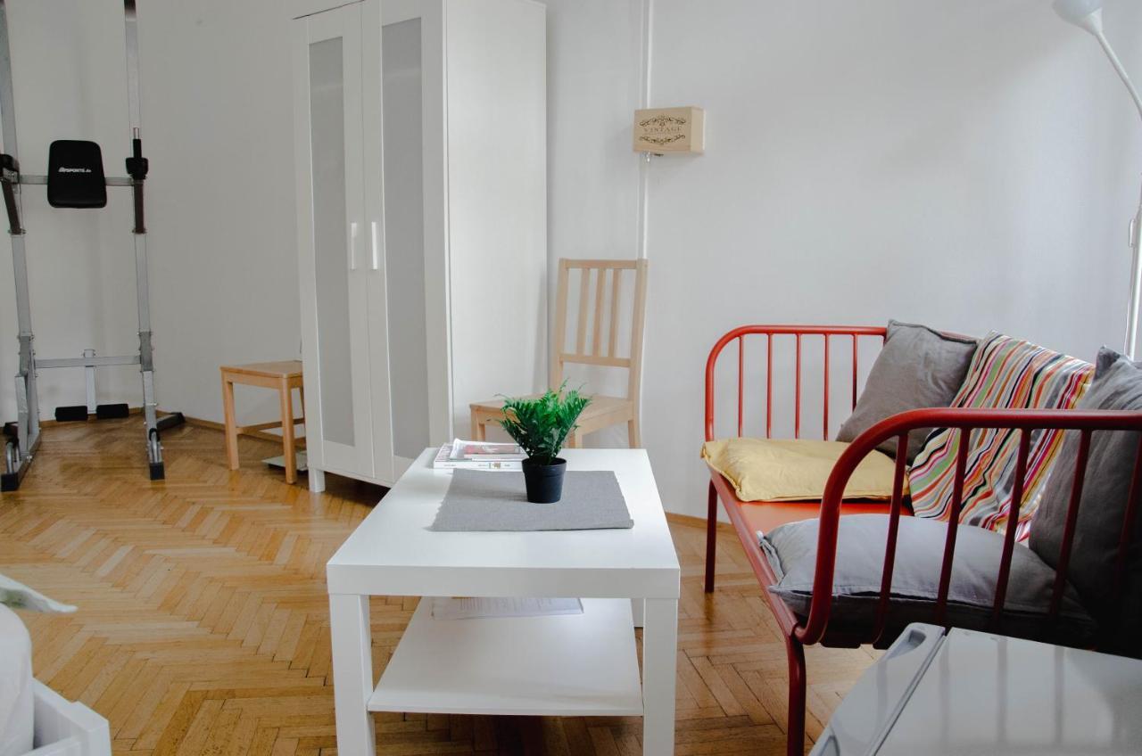 Wonderful Two Bedroom Apartment ウィーン エクステリア 写真